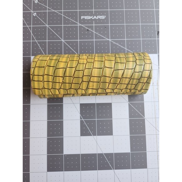 Womens Cat Eye Sunglasses with Case B18 - Picture 2 of 7